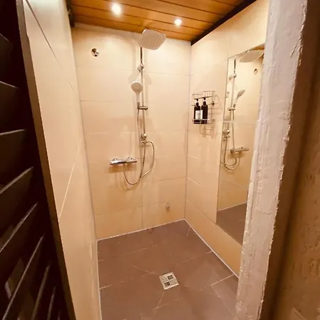 Apartament Tolle Stadtwohnung Mit Guter Verkehrsanbindung Von Der Goltz 35 Dortmund